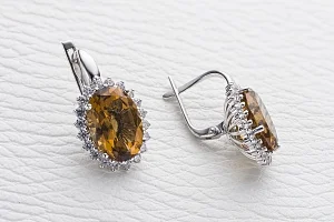 Серьги из белого золота с 2 султанитами и 40 фианитами