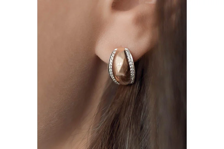 Серьги из красного золота с 56 фианитами