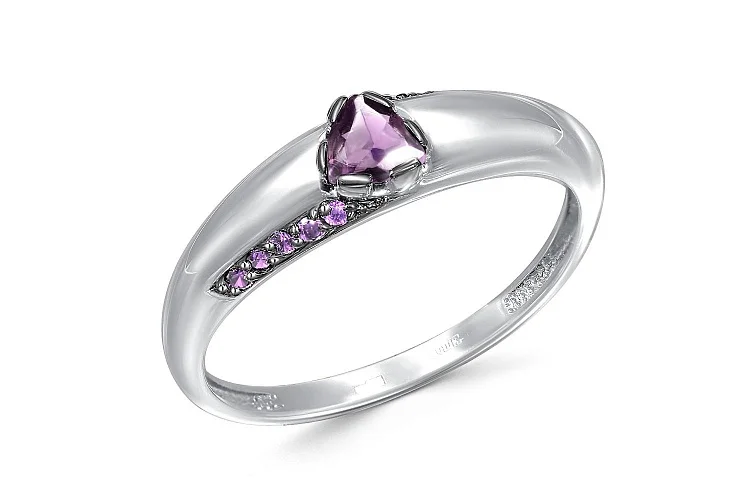 Кольцо из белого золота с аметистом и 10 фианитами