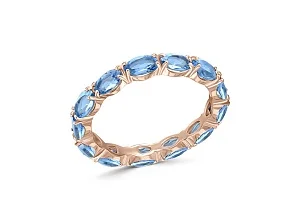 Кольцо Дорожка из красного золота с 12 топазами swiss