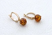 Серьги из красного золота с янтарём