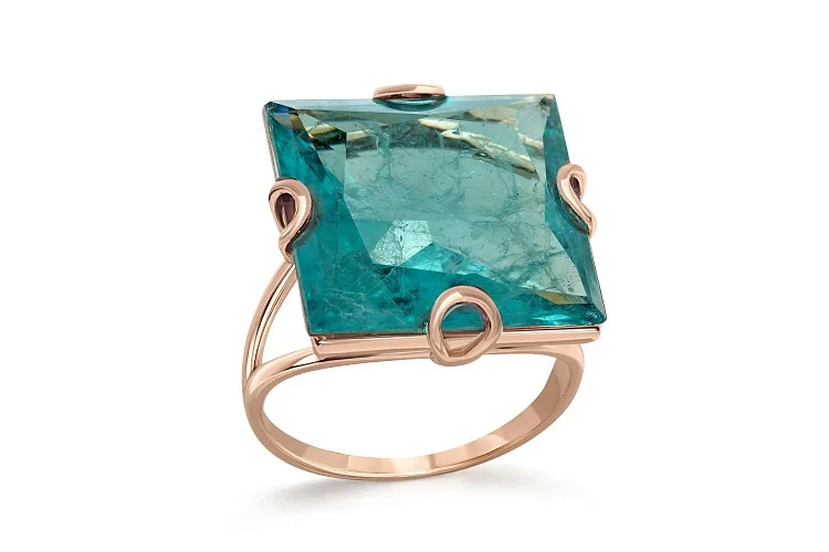 Кольцо из красного золота с наноситалом