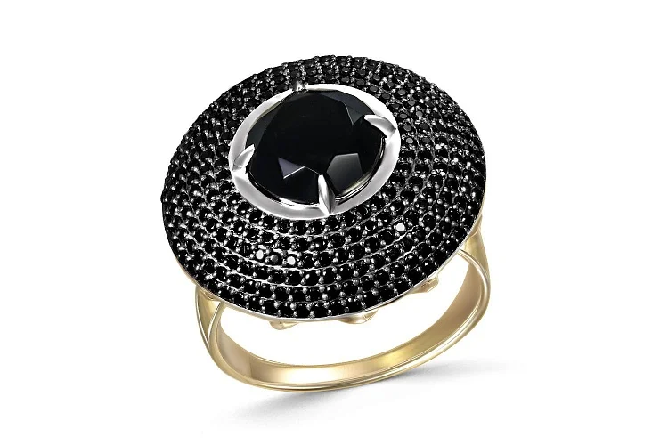 Кольцо из жёлтого золота с агатом и 292 фианитами