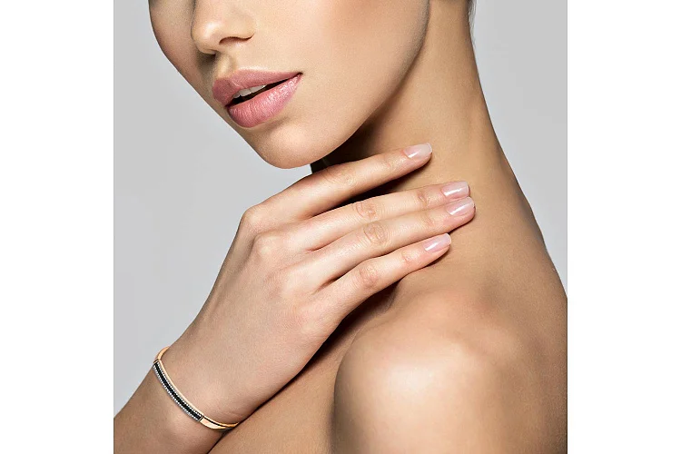 Браслет Дорожка из красного золота с 81 фианитами