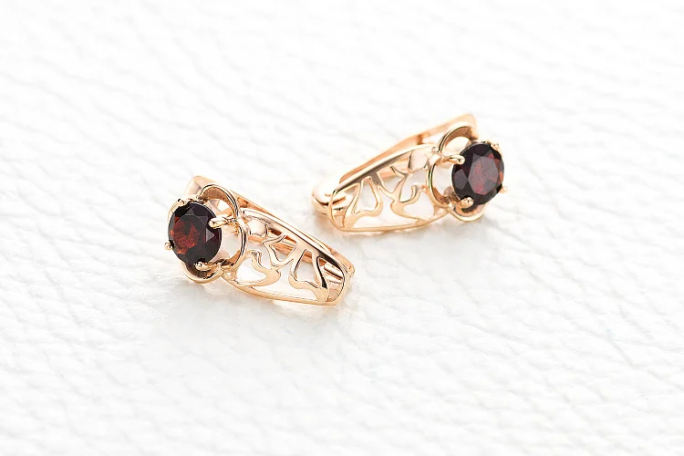 Серьги Цветы из красного золота с 2 гранатами