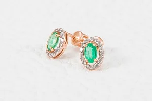 Серьги-пусеты из красного золота с 2 изумрудами и 32 бриллиантами