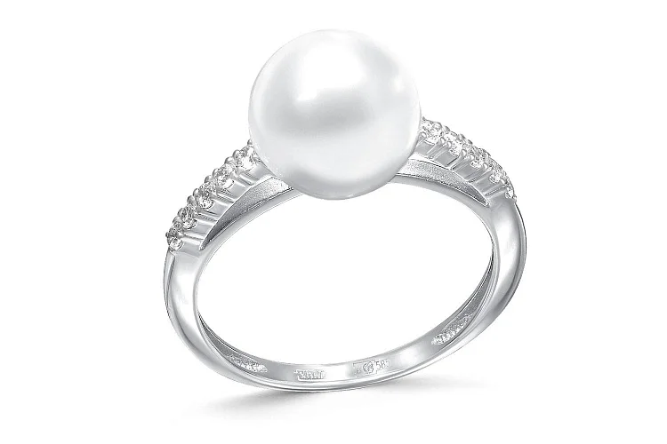 Кольцо из белого золота с жемчугом и 10 фианитами