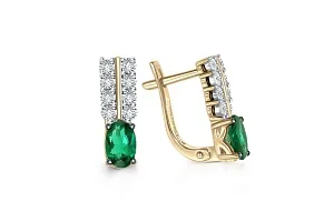 Серьги из жёлтого золота с 2 изумрудами и 16 бриллиантами