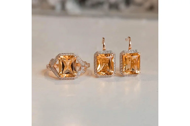 Серьги из красного золота с 2 цитринами и 52 фианитами