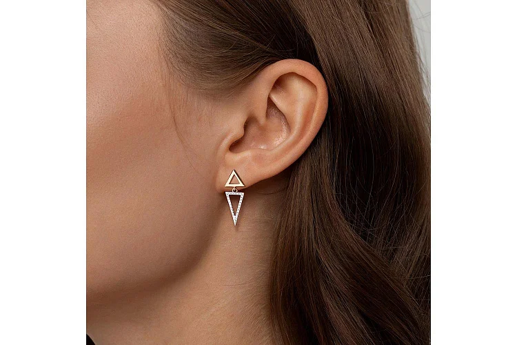 Серьги-пусеты Треугольники из красного золота с 44 фианитами