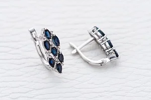 Серьги из белого золота с 14 сапфирами и 16 бриллиантами