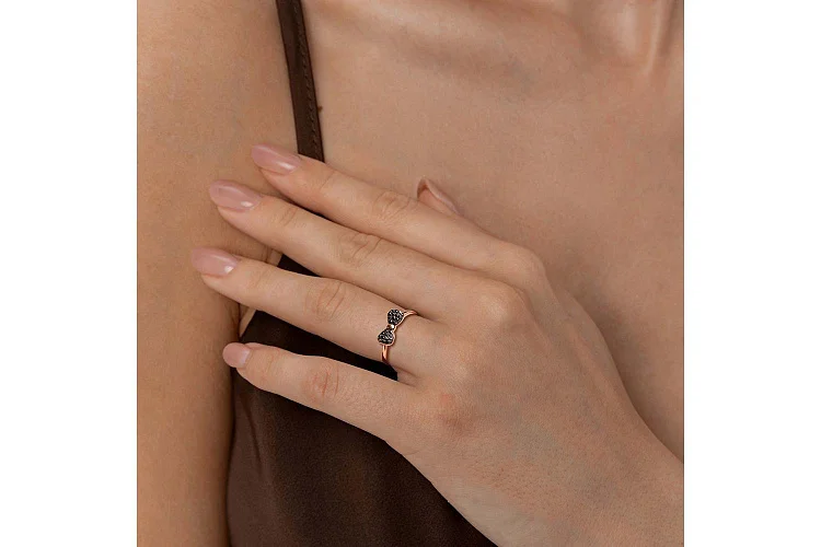 Кольцо Бантик из красного золота с 24 фианитами