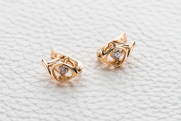 Серьги из красного золота с 2 фианитами
