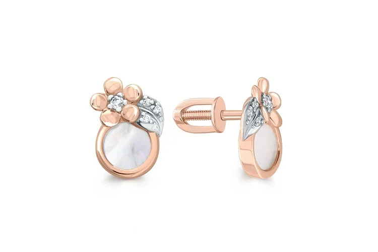 Серьги-пусеты Цветы из красного золота с перламутром и 8 фианитами