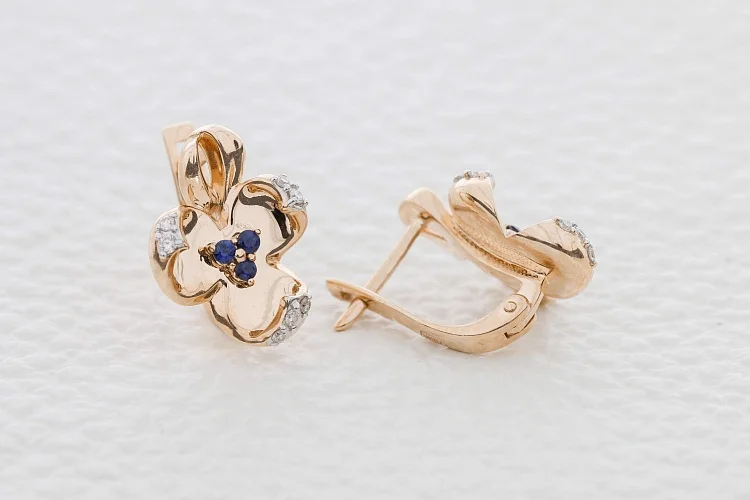 Серьги Цветы из красного золота с 6 сапфирами и 14 бриллиантами
