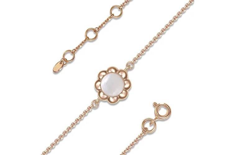 Детский браслет Цветок из красного золота с перламутром