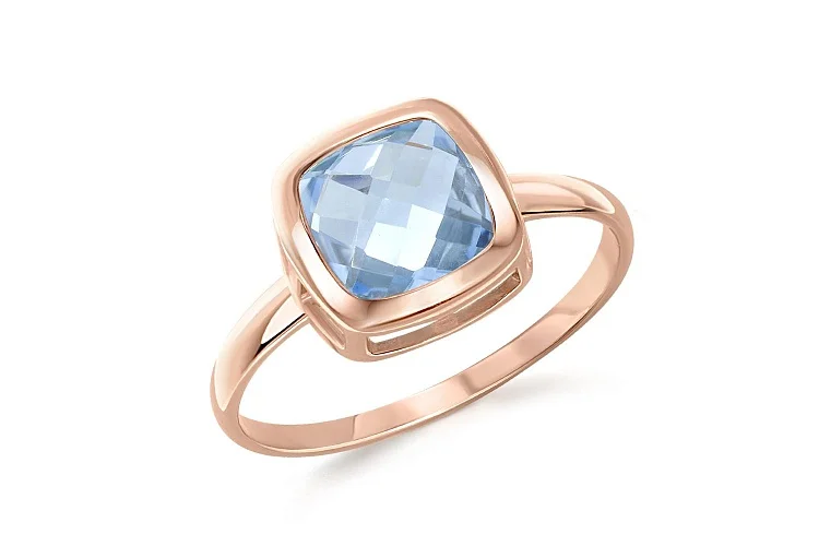 Кольцо из красного золота с топазом sky