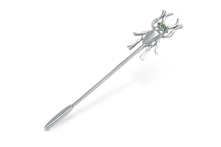 Брошь Жук из белого золота с 3 фианитами