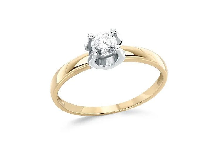 Кольцо из жёлтого золота с выращенным бриллиантом