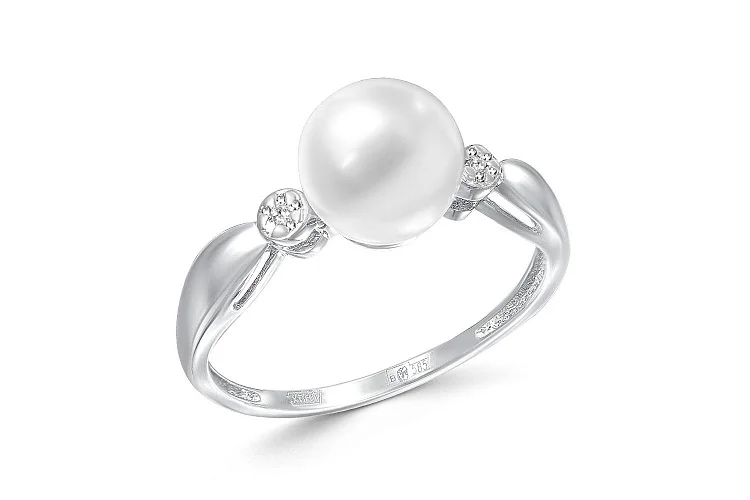 Кольцо из белого золота с жемчугом и 12 бриллиантами