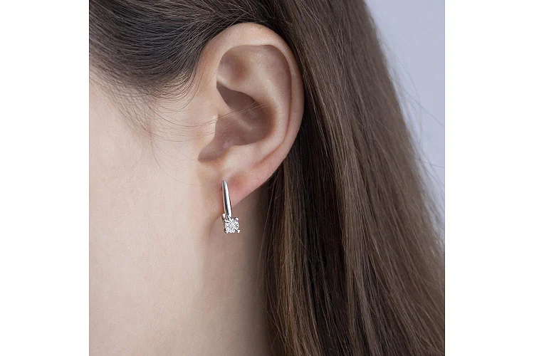 Серьги из белого золота с 2 бриллиантами