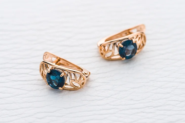 Серьги из красного золота с 2 топазами лондон