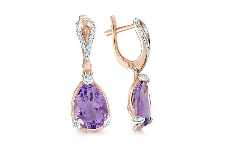 Серьги из красного золота с 2 аметистами и 64 фианитами