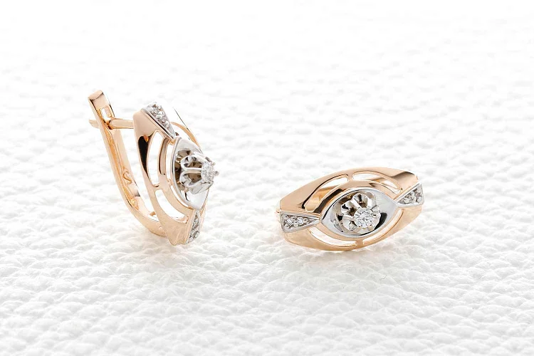 Серьги из красного золота с 10 бриллиантами