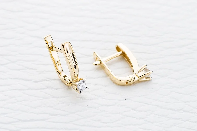 Серьги из жёлтого золота с 2 фианитами