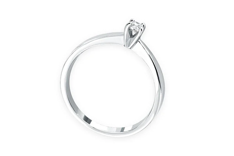 Кольцо из белого золота с бриллиантом