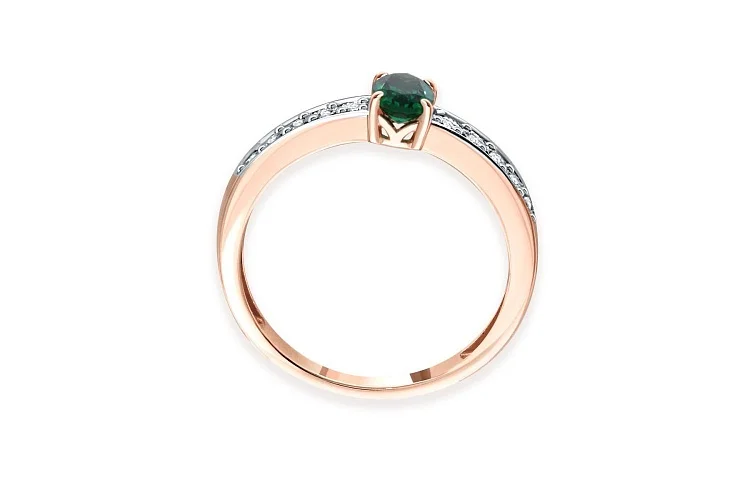 Кольцо из красного золота с изумрудом и 10 бриллиантами