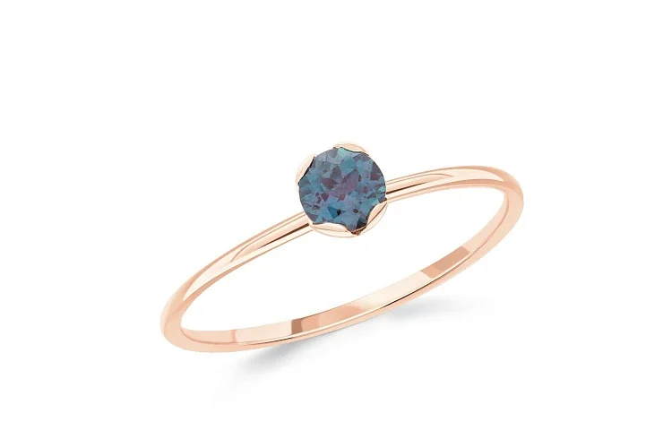 Кольцо из красного золота с александритом