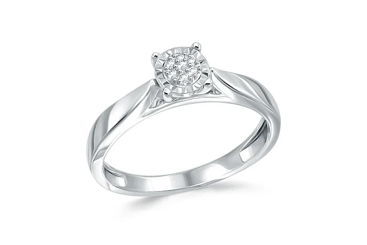 Кольцо Малинка из белого золота с 7 бриллиантами