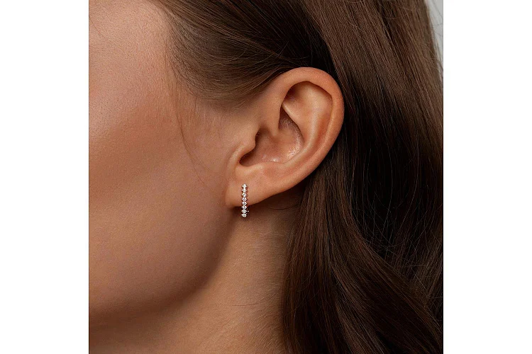 Серьги Дорожки из красного золота с 16 фианитами