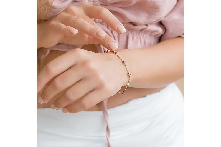 Браслет из красного золота с 8 аметистами