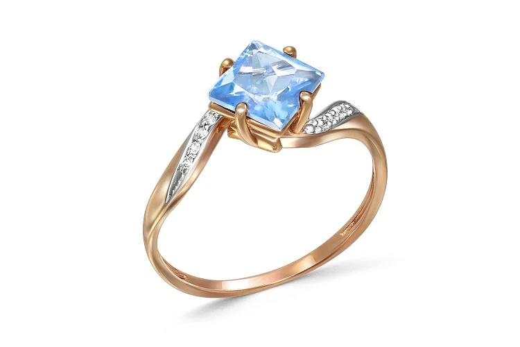 Кольцо из красного золота с топазом swiss и 8 фианитами