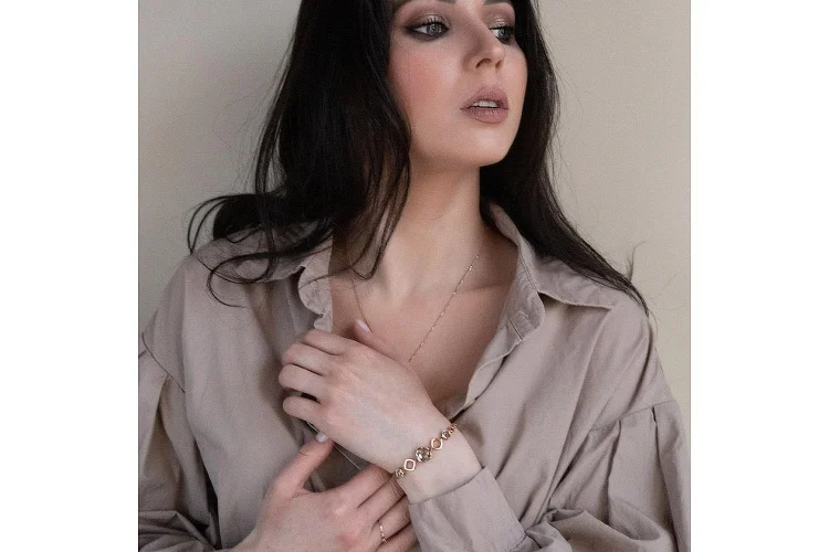 Браслет из красного золота с 3 аметистами