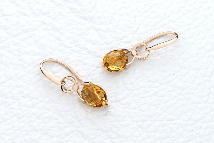 Серьги из красного золота с 2 цитринами