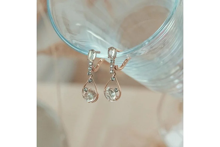 Серьги из красного золота с 4 празиолитами и 10 шпинелями