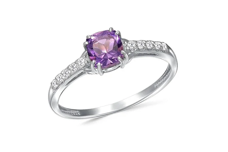 Кольцо из белого золота с аметистом и 10 фианитами