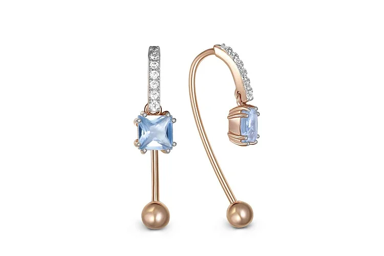 Серьги из красного золота с 2 топазами sky и 14 фианитами