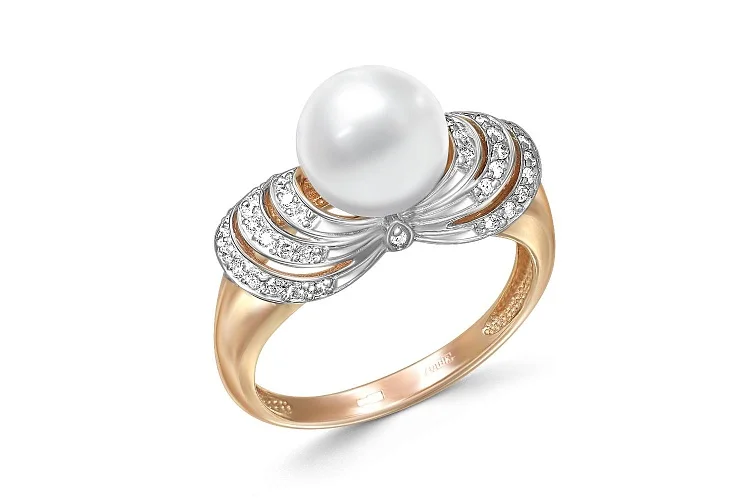 Кольцо из красного золота с жемчугом и 44 бриллиантами