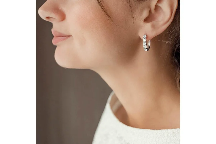 Серьги Дорожки из белого золота с 10 фианитами