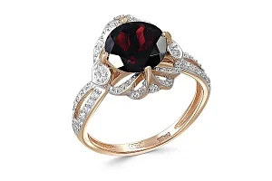 Кольцо из красного золота с гранатом и 52 фианитами