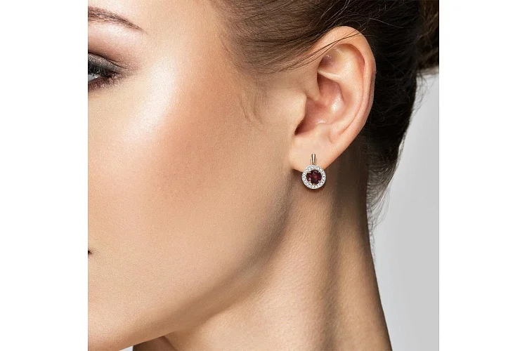 Серьги из красного золота с 2 гранатами и 40 фианитами