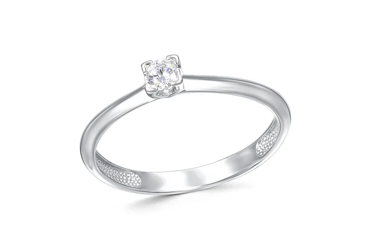 Кольцо из белого золота с бриллиантом