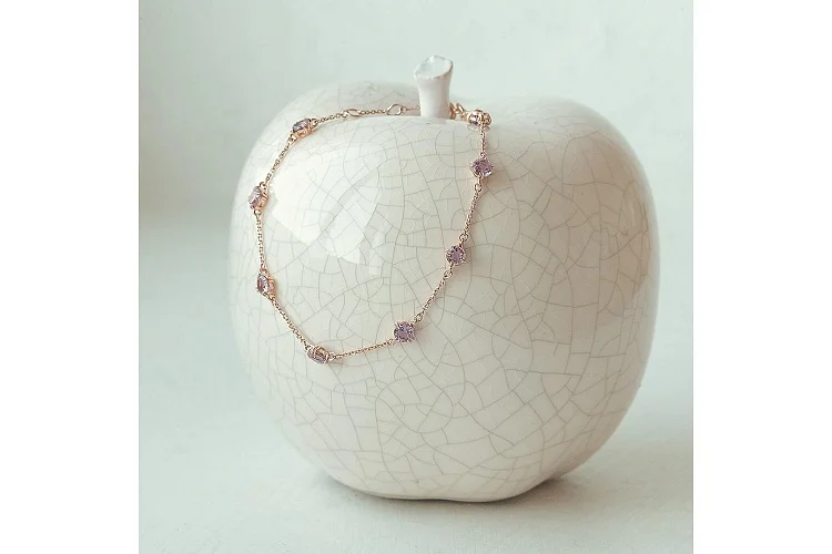 Браслет из красного золота с 8 аметистами