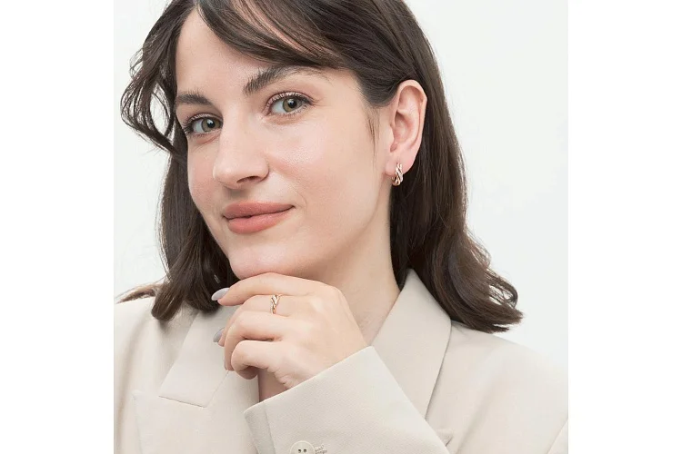 Кольцо из красного золота с 24 фианитами