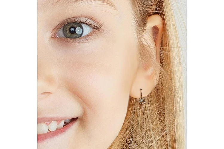 Детские серьги Улитка из красного золота с 2 фианитами