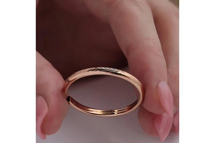 Серьги-конго из красного золота без вставок